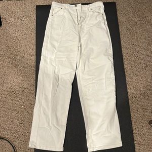 Arden’s White Jeans